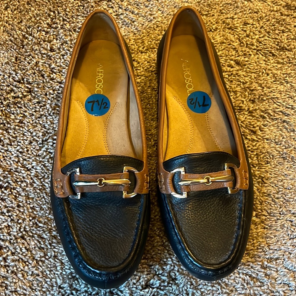Women’s Dressy Flats